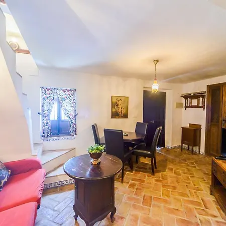 Casa La Agueda Y Robledo Peñaflor